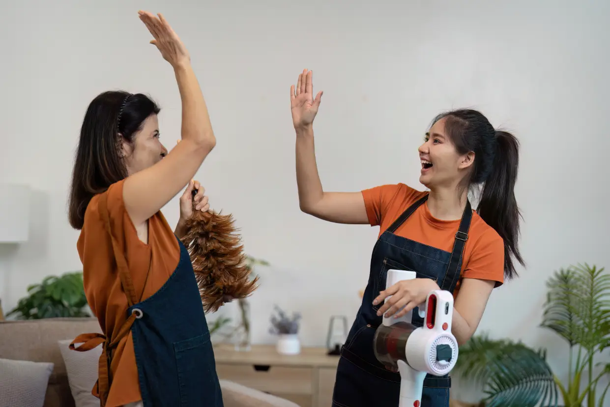 Read more about the article What Are the Benefits of Hiring Professional Cleaners for Commercial Post-Renovation Cleaning in Malaysia?
